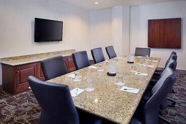 هتل Homewood Suites By Hilton San Antonio Riverwalk/downtown