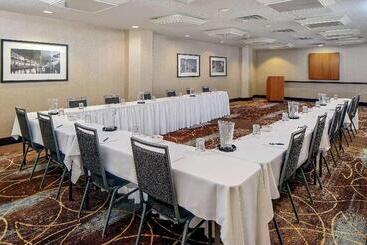 هتل Homewood Suites By Hilton San Antonio Riverwalk/downtown
