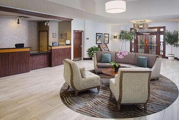 هتل Homewood Suites By Hilton San Antonio Riverwalk/downtown