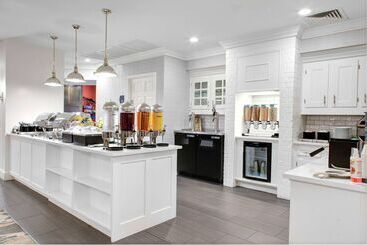 هتل Homewood Suites By Hilton Dallas Irving Las Colinas