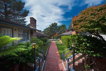 هتل Horizon Inn & Ocean View Lodge