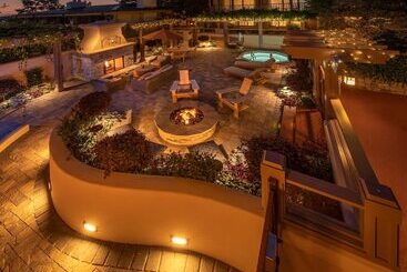 هتل Horizon Inn & Ocean View Lodge