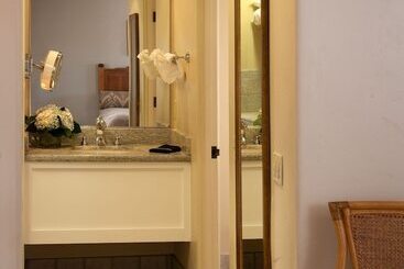 هتل Horizon Inn & Ocean View Lodge
