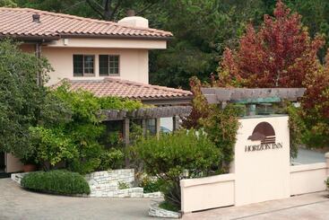هتل Horizon Inn & Ocean View Lodge
