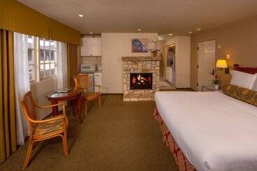 هتل Horizon Inn & Ocean View Lodge
