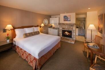هتل Horizon Inn & Ocean View Lodge