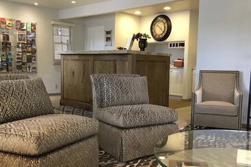 هتل Horizon Inn & Ocean View Lodge