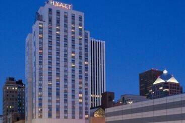 هتل Hyatt Regency Rochester