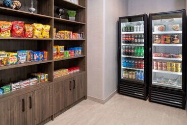 هتل La Quinta Inn & Suites By Wyndham Spokane Downtown