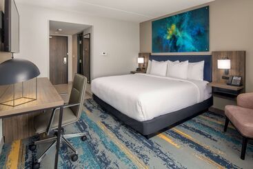هتل La Quinta Inn & Suites By Wyndham Spokane Downtown