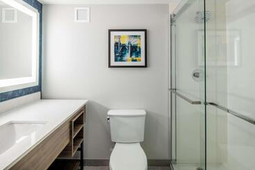 هتل La Quinta Inn & Suites By Wyndham Spokane Downtown