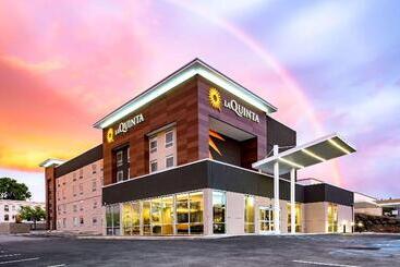 هتل La Quinta Inn & Suites By Wyndham Spokane Downtown