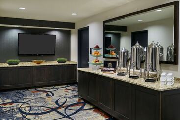 هتل The Inn At Penn, A Hilton