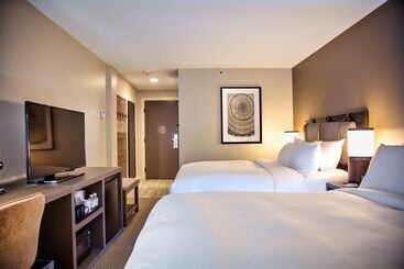 هتل The Inn At Riverwalk