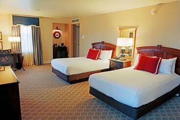 هتل Roanoke & Conference Ctr, Curio Collection By Hilton 