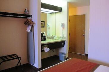 مُتل Inn America  Boise