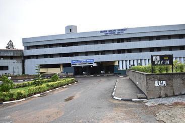هتل Oau Conference Centre & Guest Houses Ltd
