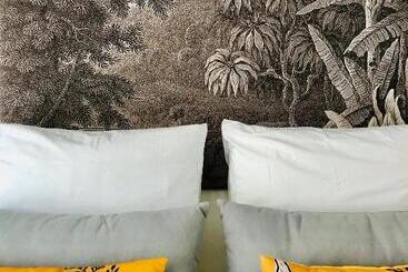 تختخواب و صبحانه The Good Life Eco Lodges   Serenity & Wellness Resort   Adult Only