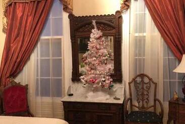 The Montgomery B&b