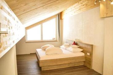 Apart Wolf Arlberg