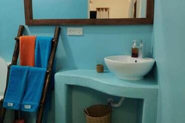 مبيت وإفطار Morningstar Bungalows Zanzibar