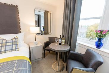 The Dalkeith  By Pillow