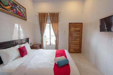 پانسیون Reddoorz Plus @ Singaraja