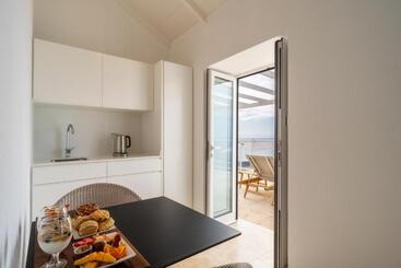 استراحتگاه Escarpa   The Madeira Hideaway