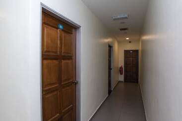 Bluewater Hotel 2 By Oyo Rooms
