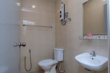 Bluewater Hotel 2 By Oyo Rooms