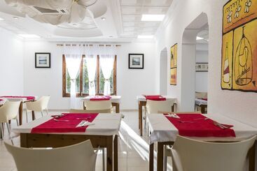 Hostal Santi