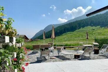 هتل Chalet Des Alpes