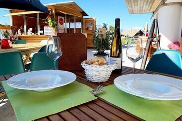 هتل Chalet Des Alpes