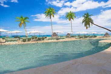 هتل Iberostar Selection Coral Bávaro