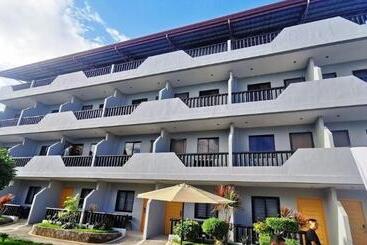 هتل Mayfair Resort