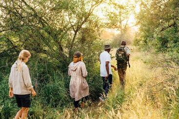 هتل Tanda Tula Safari Camp