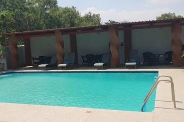 هتل Top Lodge