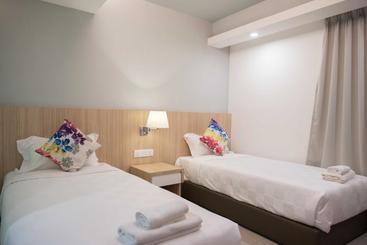 ホテル Lumut Waterfront Apartment
