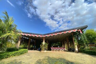هتل D Bamboo Kamp