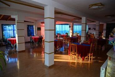 هتل Joni Restaurant