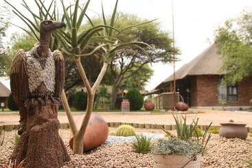 هتل Manong Game Lodge
