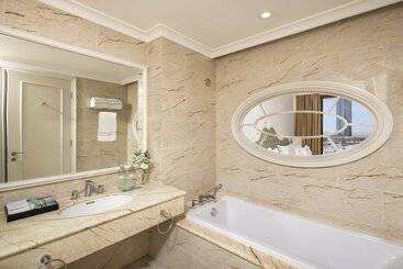 هتل Meliá Vinpearl Hai Phong Rivera