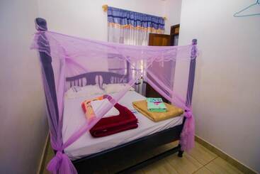 هتل Nice Guest House