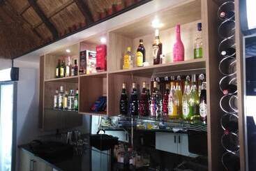 هتل Rest Camp Lodge