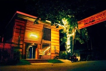 فندق Seabreeze Lodge And Cafe