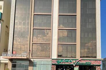 هتل Season Inn