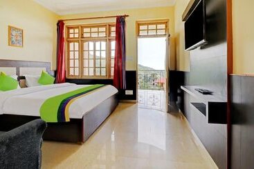هتل Sky Heaven Resort