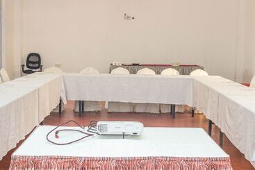 هتل The Cradle Tented Camp