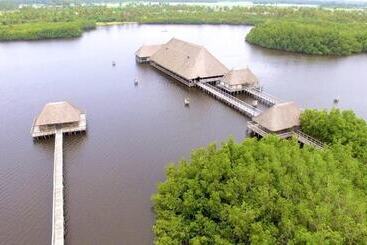 هتل Casa Del Papa Resort & Spa