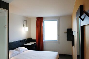 هتل Ibis Budget Annecy Sud Poisy